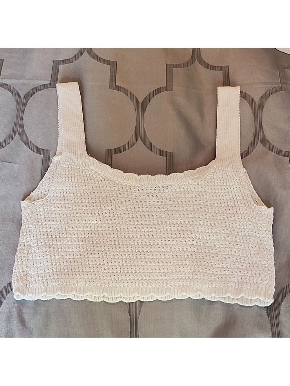 White Floral Knit Crop Top - Picture 5 of 5
